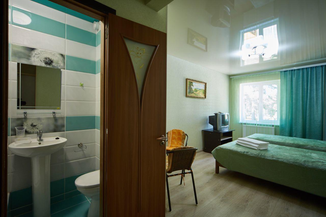 Domashniy Hotel Kamianets-Podilskyi Exterior photo
